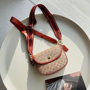 Coach  Willow Saddle Vintage Saddle Cross body Bag